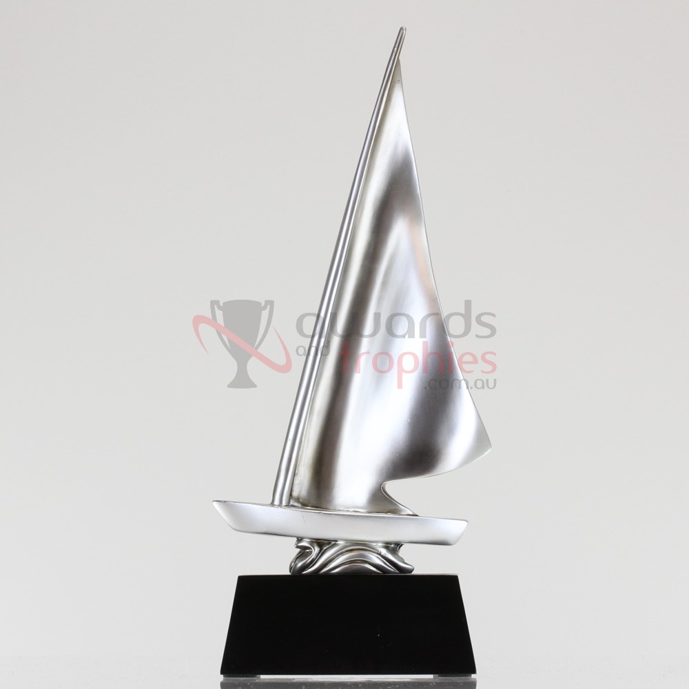 Silver Sailing Resin 225mm